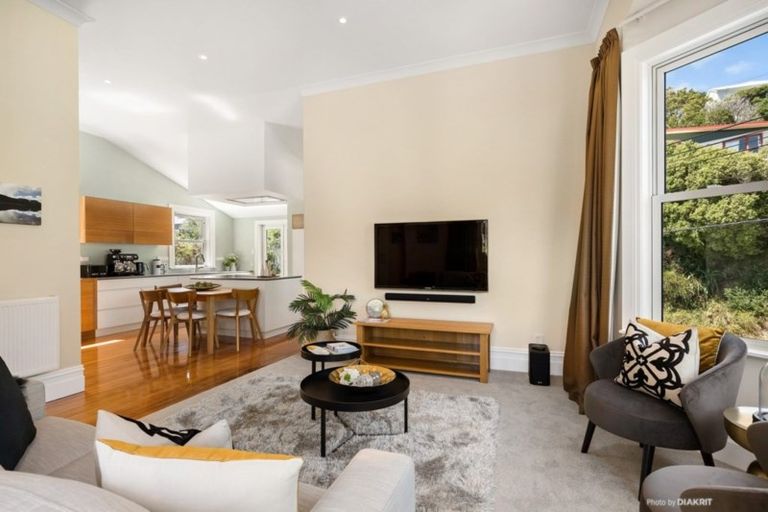 Photo of property in 30 Mornington Road, Brooklyn, Wellington, 6021