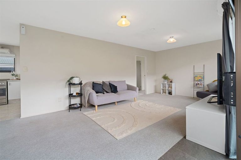 Photo of property in 44 Wilson Street, Islington, Christchurch, 8042