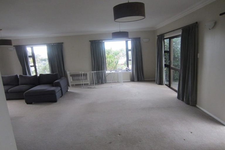 Photo of property in 14a Glenamoy Crescent, Johnsonville, Wellington, 6037