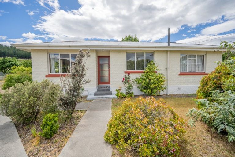 Photo of property in 110 Hazlett Street, Clyde, 9330