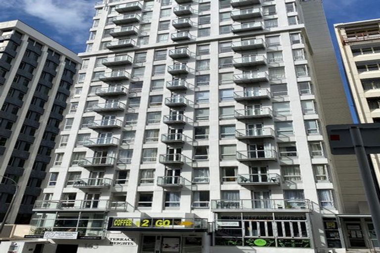Photo of property in Terrace Heights Apartments, 6b/163 The Terrace, Wellington Central, Wellington, 6011
