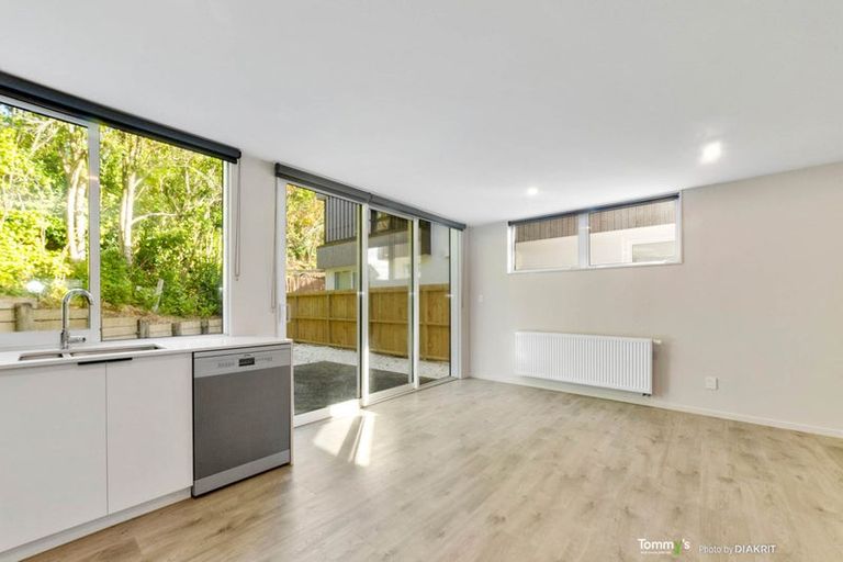 Photo of property in 12/6u Bushland Grove, Paparangi, Wellington, 6037