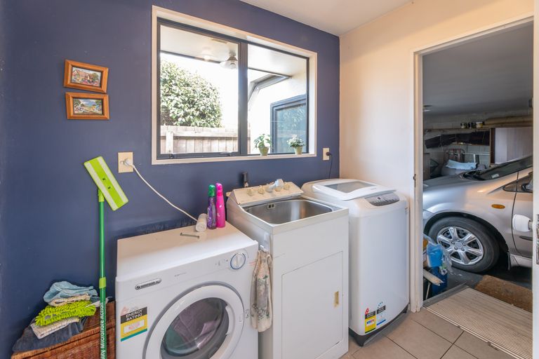 Photo of property in 14 Innisfree Place, Northwood, Christchurch, 8051