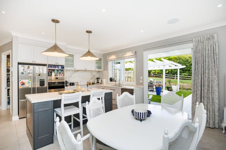 Photo of property in 82 Kingsdale Park Drive, Aokautere, Palmerston North, 4471