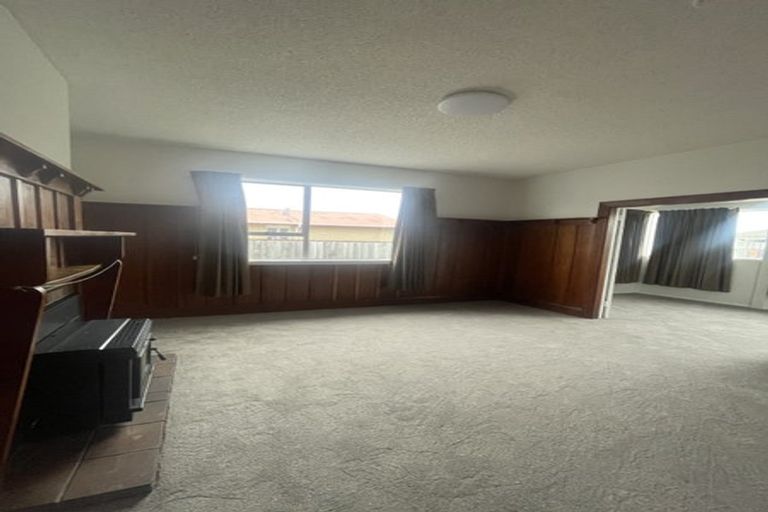 Photo of property in 21 Hay Street, Bromley, Christchurch, 8062