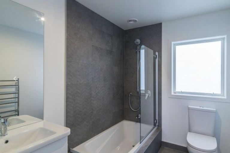 Photo of property in 24 Glide Lane, Whitby, Porirua, 5024