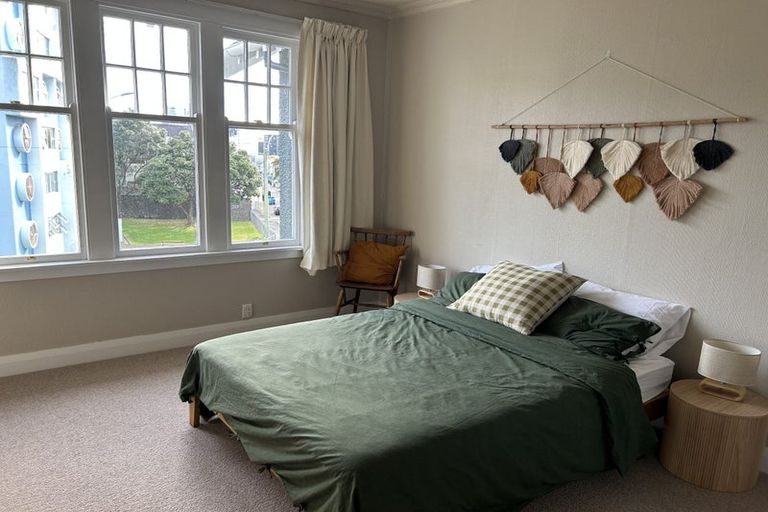 Photo of property in Pukehinau Flats, 1u4 Brooklyn Road, Mount Cook, Wellington, 6011