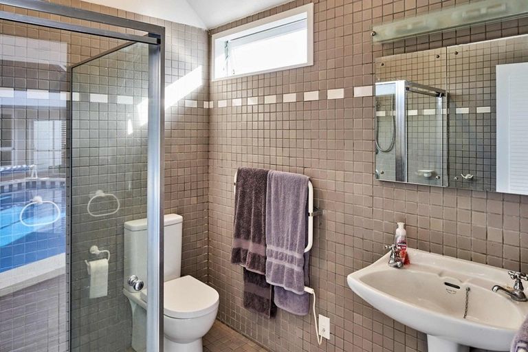 Photo of property in 59 Rama Crescent, Khandallah, Wellington, 6035