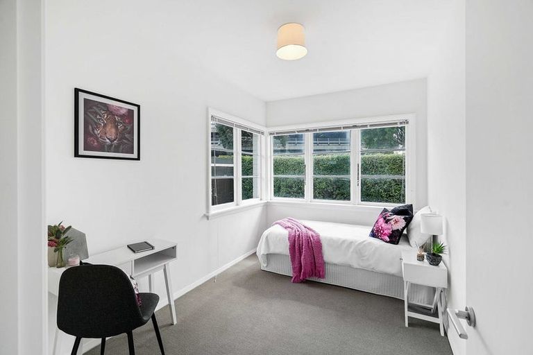 Photo of property in 18 Shands Road, Hornby, Christchurch, 8042