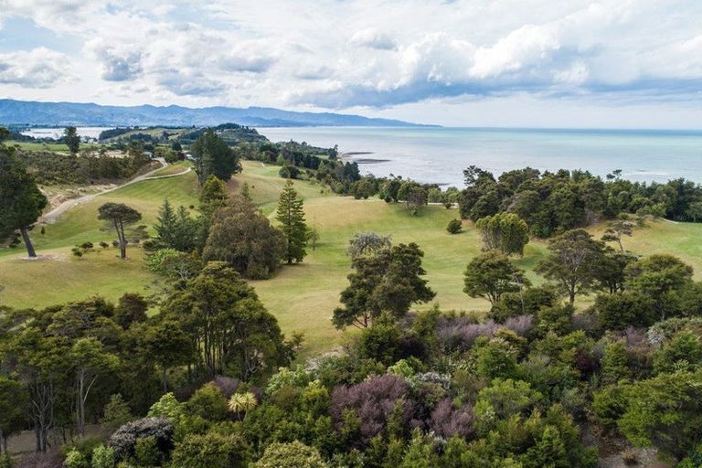 Photo of property in 20 Lyall Street, Tikokino, 4273