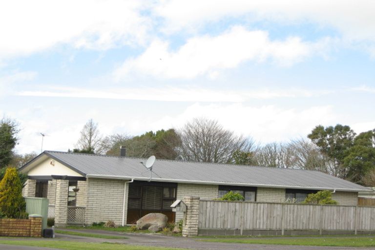 Photo of property in 112 Hamlet Street, Stratford, 4332