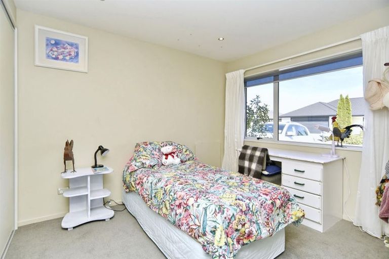 Photo of property in 2 Springbrook Lane, Northwood, Christchurch, 8051