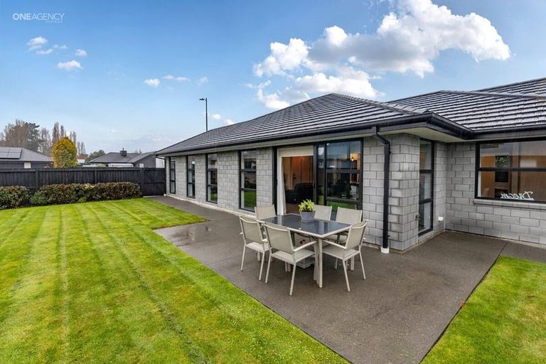 Photo of property in 147 Te Rito Street, Marshland, Christchurch, 8083