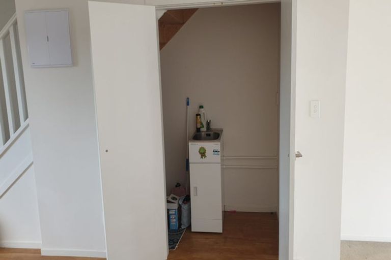 Photo of property in 10/32u Dr Taylor Terrace, Johnsonville, Wellington, 6037