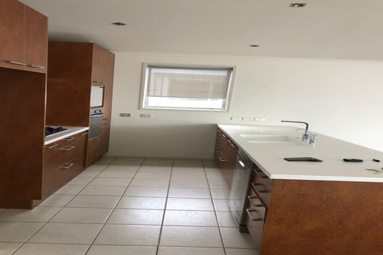 Photo of property in 348 Beach Road, Mairangi Bay, Auckland, 0630