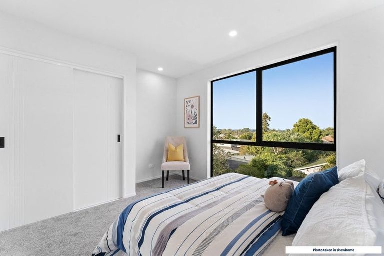 Photo of property in 6/18 Hetherington Road, Ranui, Auckland, 0612