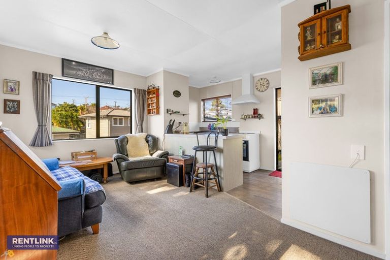 Photo of property in 4 Landview Road, Parkvale, Tauranga, 3112