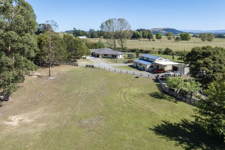Photo of property in 1324 Glengarry Road, Puketapu, Napier, 4182