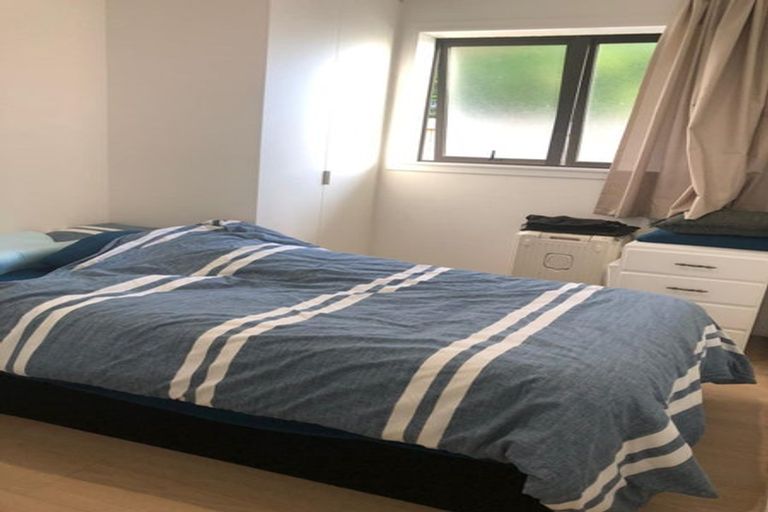 Photo of property in 46 Waller Avenue, Bucklands Beach, Auckland, 2012