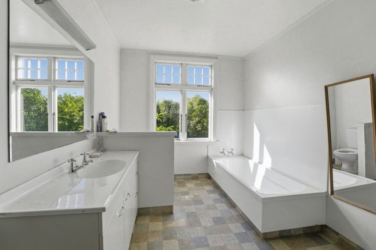 Photo of property in 118 Holdaway Road, Lower Moutere, Upper Moutere, 7175