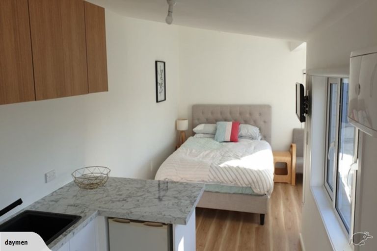 Photo of property in 122a Constable Street, Newtown, Wellington, 6021