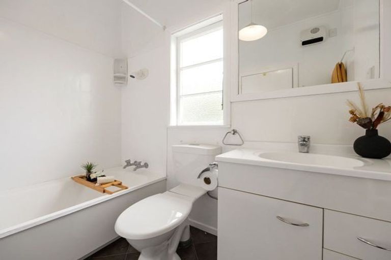 Photo of property in 16a Bains Avenue, Hamilton East, Hamilton, 3216