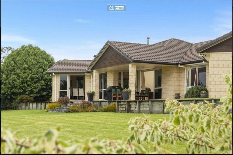 Photo of property in 9r Bradley Avenue, Pyes Pa, Tauranga, 3112