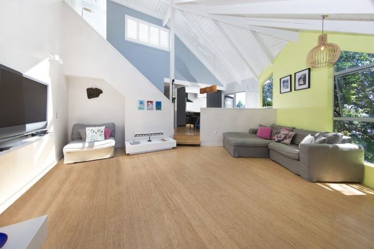 Photo of property in 91 Princes Street, Northcote Point, Auckland, 0627
