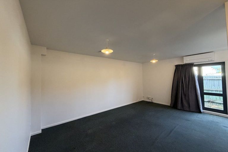Photo of property in 9/74 Hansons Lane, Upper Riccarton, Christchurch, 8041
