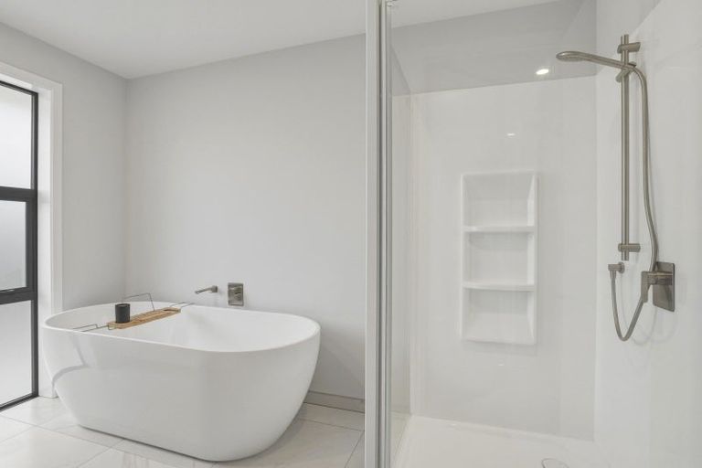 Photo of property in 9 Petre Lane, East Taieri, 9024