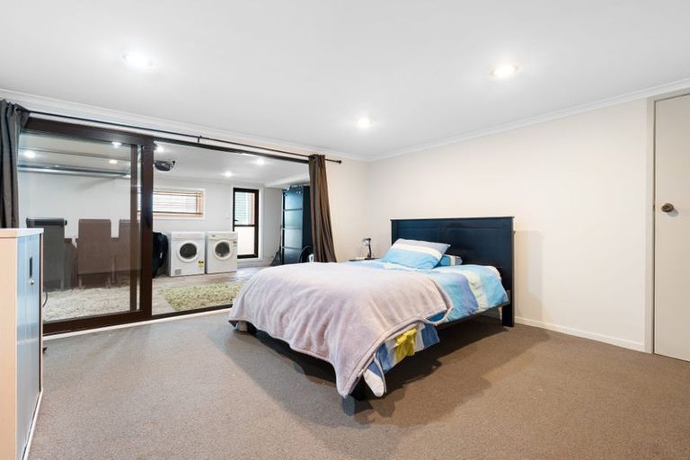 Photo of property in 11 Fordham Street, Beach Haven, Auckland, 0626
