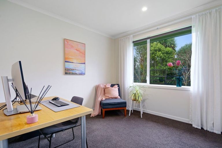 Photo of property in 13 Alan Livingston Drive, Cambridge, 3434