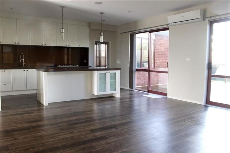 Photo of property in 48 Hughs Way, Flat Bush, Auckland, 2019