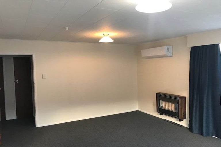 Photo of property in 13 Kendal Grove, Wainuiomata, Lower Hutt, 5014
