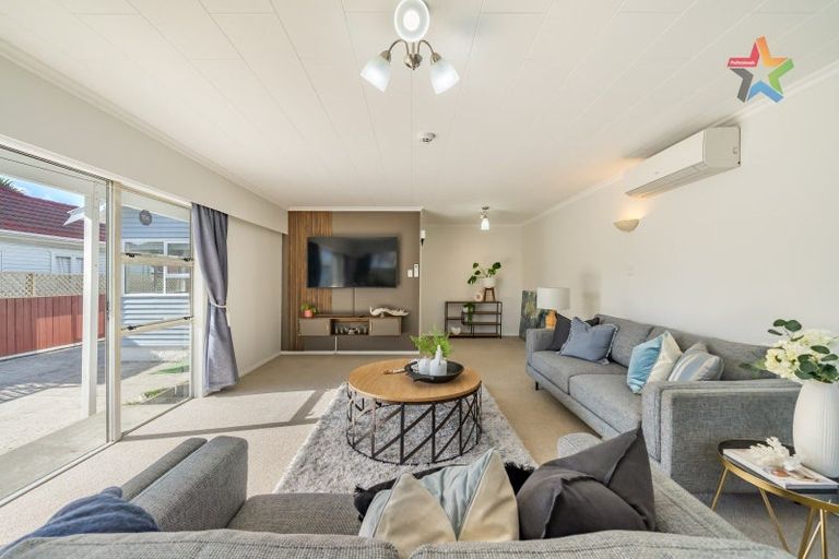 Photo of property in 81 Bell Road, Waiwhetu, Lower Hutt, 5010