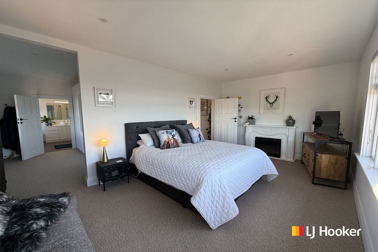 Photo of property in 104 Forbury Road, Saint Clair, Dunedin, 9012