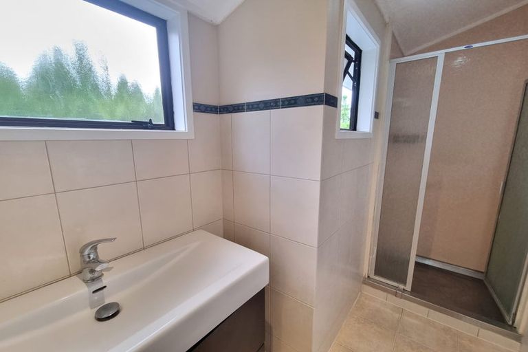 Photo of property in 2/88 Glamorgan Drive, Torbay, Auckland, 0630