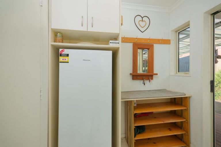 Photo of property in 17 Makura Road, Goose Bay, Kaikoura, 7374