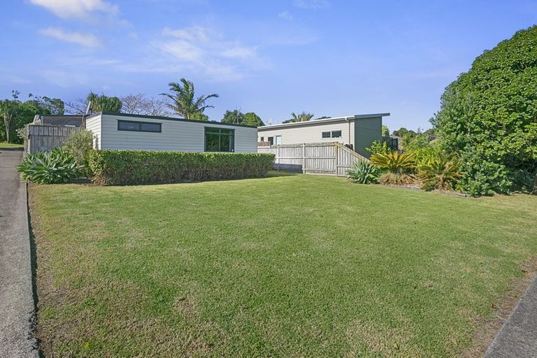 Photo of property in 9 Reo Crescent, Waihi Beach, 3611