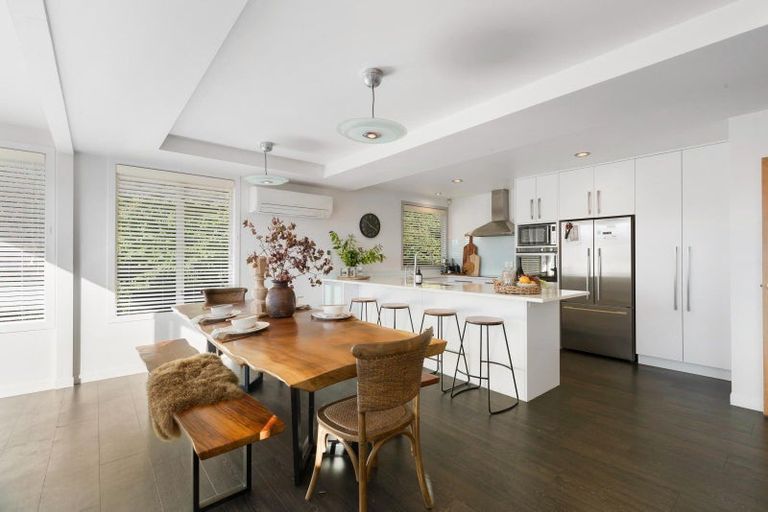 Photo of property in 76 Meadowstone Drive, Wanaka, 9305