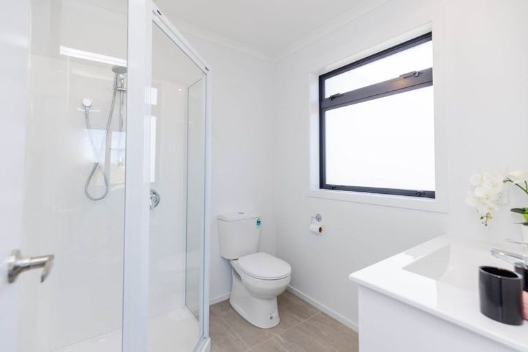 Photo of property in 2 Pukaki Road, Mangere, Auckland, 2022