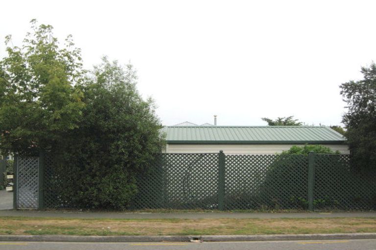 Photo of property in 23 Hoon Hay Road, Hoon Hay, Christchurch, 8025