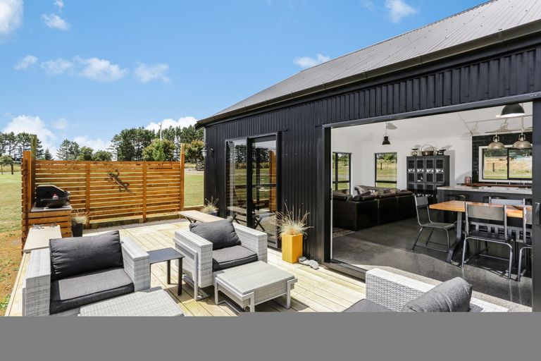 Photo of property in 85 Hunt Road, Pukekawa, Tuakau, 2696