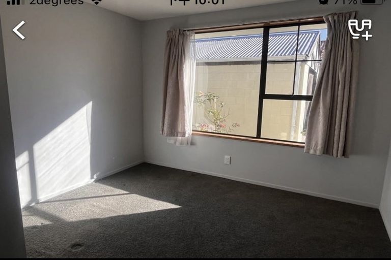 Photo of property in 32 Karnak Crescent, Russley, Christchurch, 8042