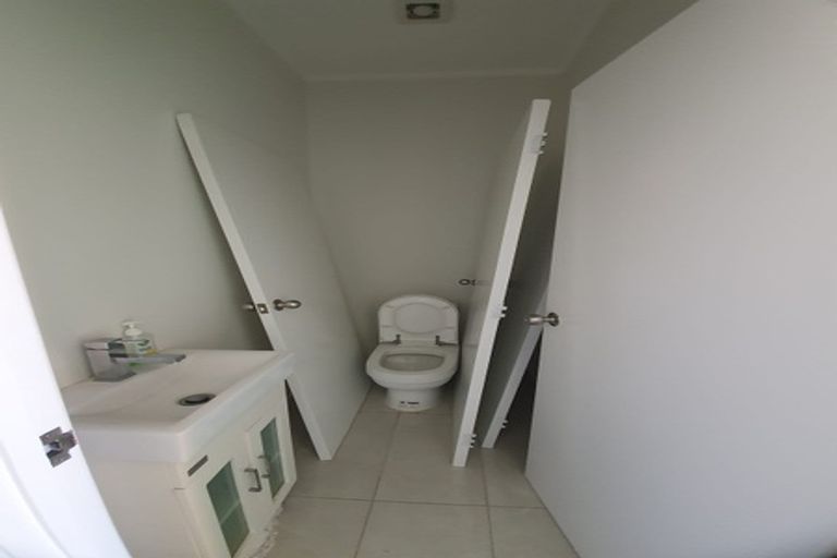 Photo of property in 37 Ballance Avenue, Papatoetoe, Auckland, 2104