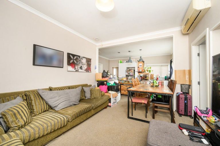 Photo of property in 18 Fairs Road, Milson, Palmerston North, 4414