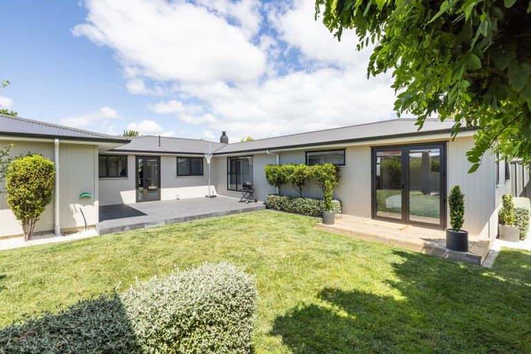 Photo of property in 114 Freyberg Avenue, Tamatea, Napier, 4112