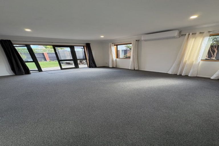 Photo of property in 82a Idris Road, Fendalton, Christchurch, 8052