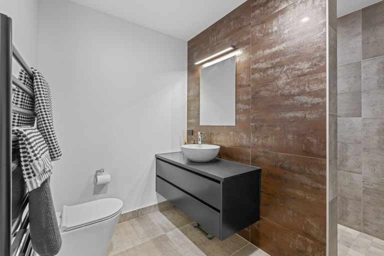 Photo of property in 21 Ariel Place, Snells Beach, 0920