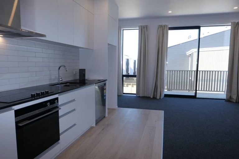 Photo of property in 19 Kamahi Place, Paraparaumu, 5032